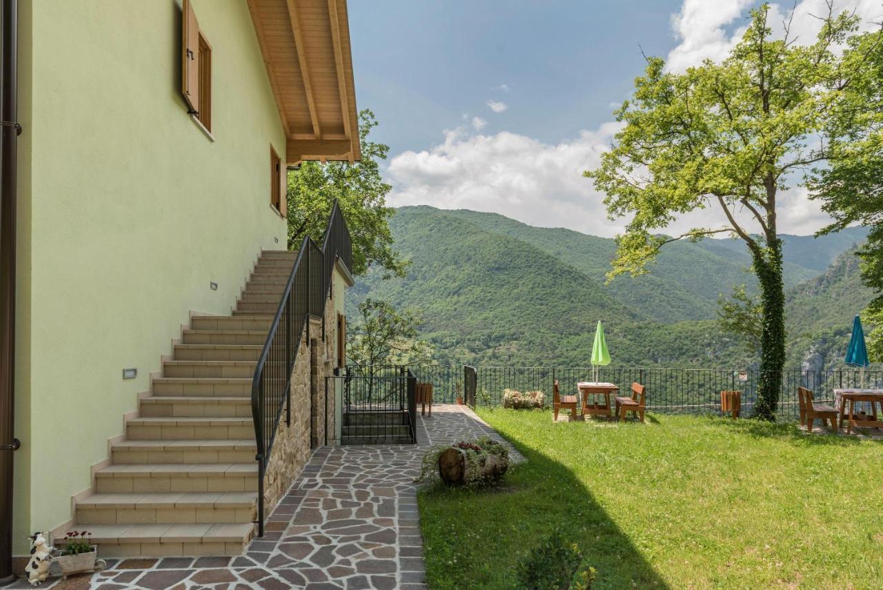 Apartamento Nonno Bigi Tulipano Tremosine Exterior foto